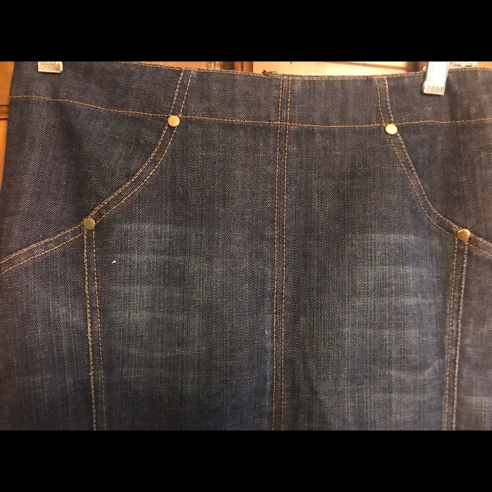 Bebe Pencil Skirt